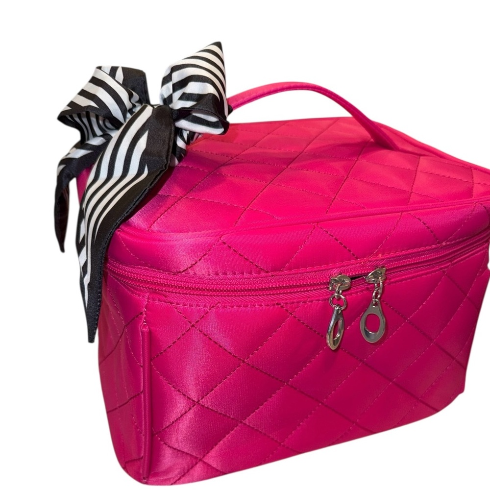 Big! E Da Professional Makeup Train Case - Nwot - image 3